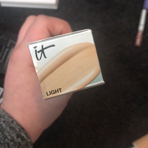 MAKEUP BUNDLE ❤️❤️ - Picture 7 of 8